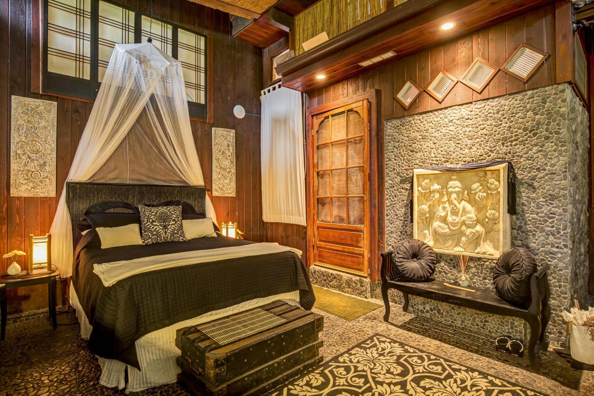 The Bali House And Cottage At Kehena Beach Hawaii Szoba fotó