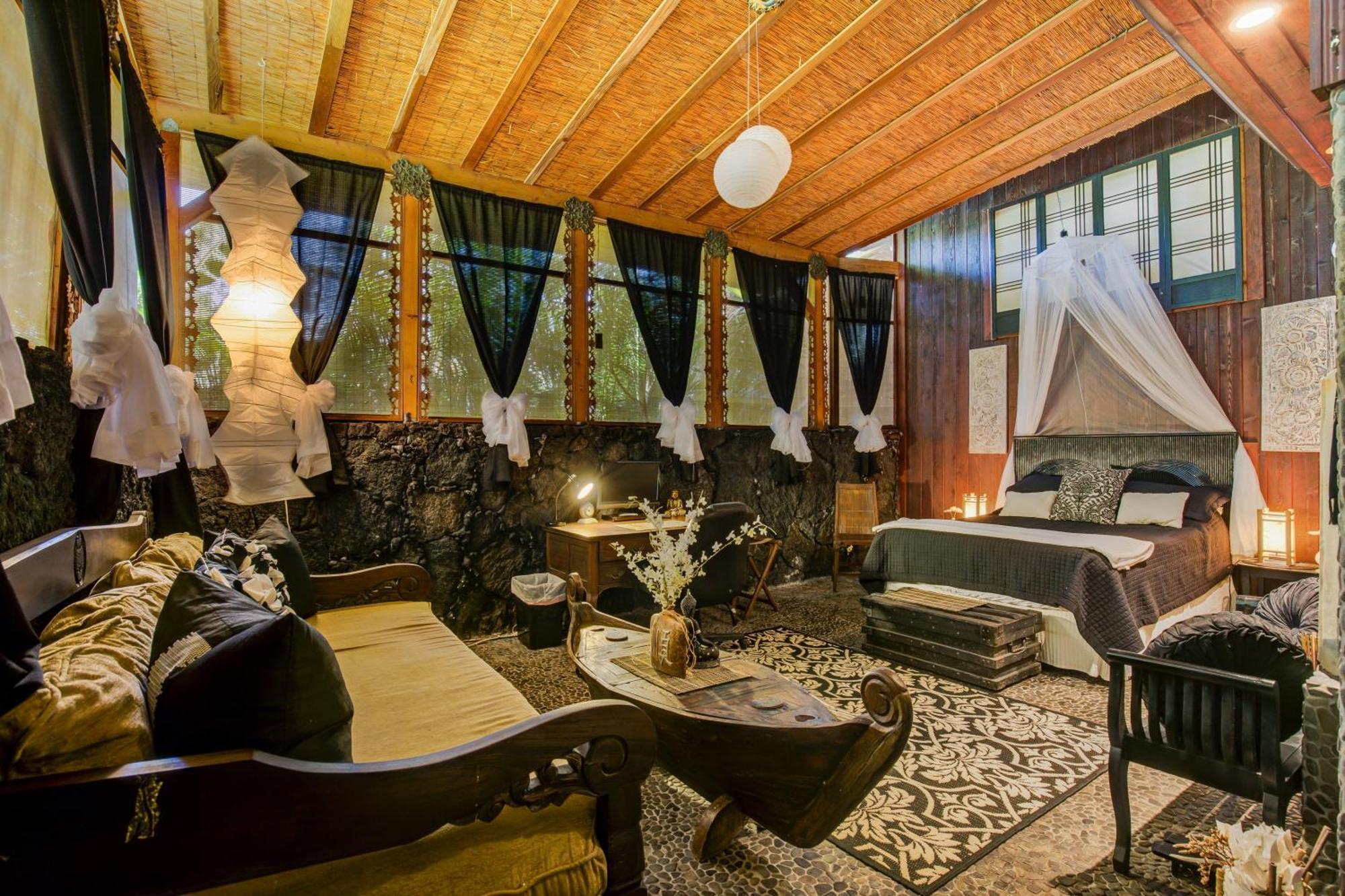 The Bali House And Cottage At Kehena Beach Hawaii Szoba fotó