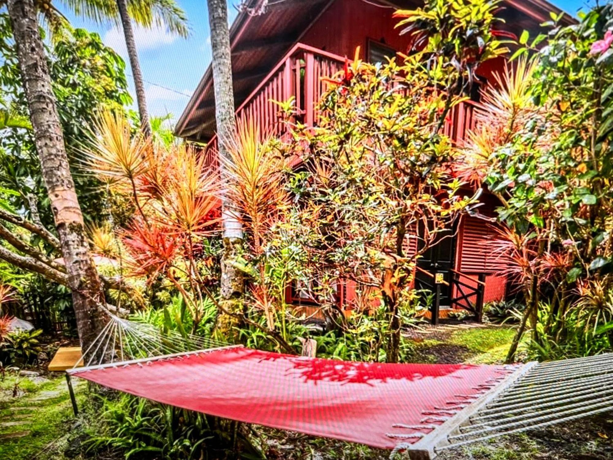 The Bali House And Cottage At Kehena Beach Hawaii Kültér fotó